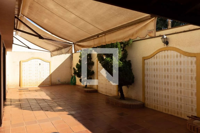 Casa à venda Ribeirânia com 400m² e 3 quartos por R$ 700.000 - 1761494421-893676895-19.jpg