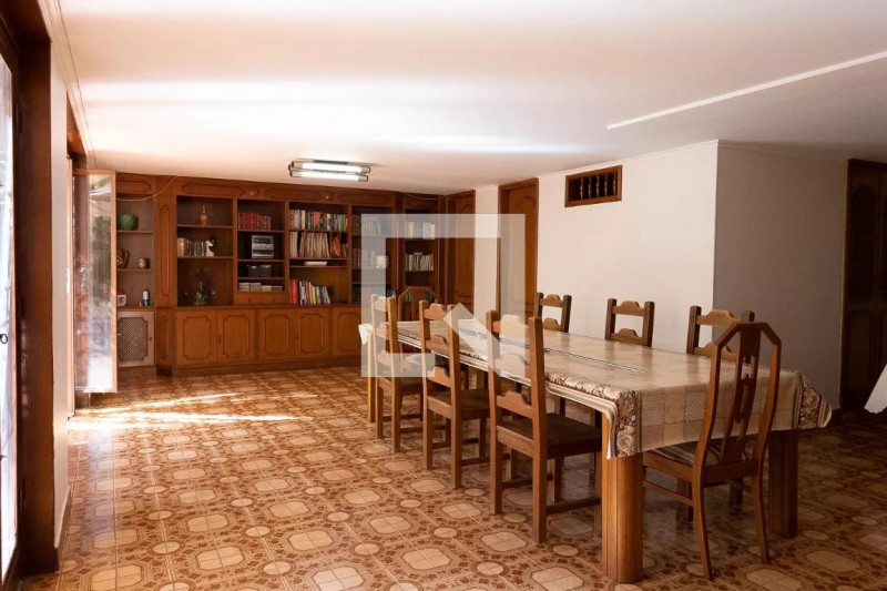 Casa à venda Ribeirânia com 400m² e 3 quartos por R$ 700.000 - 179814169-893676895-147.jpg