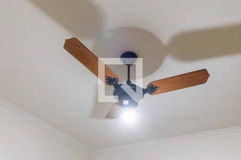 Casa à venda Ribeirânia com 400m² e 3 quartos por R$ 700.000 - 1944561583-893676895-511.jpg