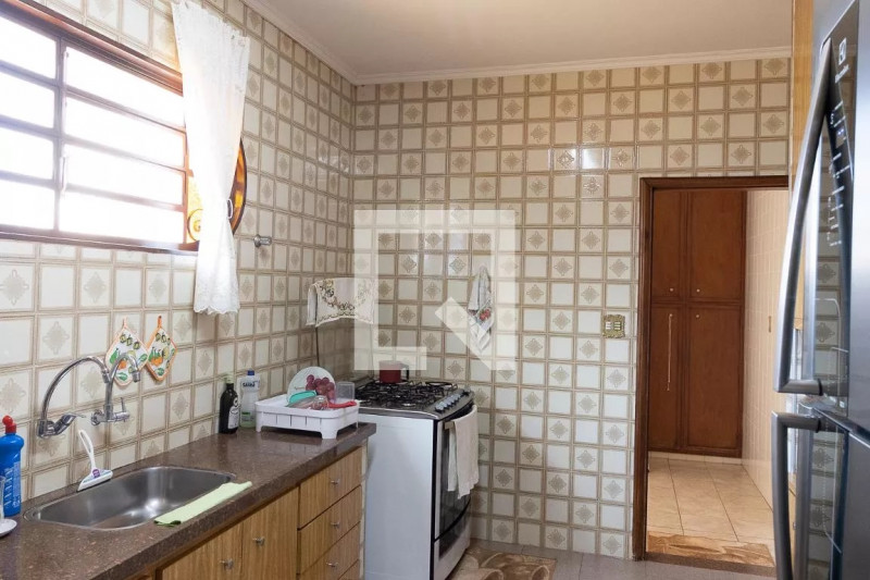 Casa à venda Ribeirânia com 400m² e 3 quartos por R$ 700.000 - 58399466-893676895-467.jpg