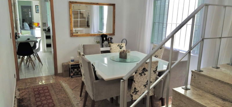 Casa à venda Cupecê com 152m² e 3 quartos por R$ 760.000 - 1909094187-4sala-de-jantar6bbb1637-4698-436c-a72d-68fafbc0bd69.jpg