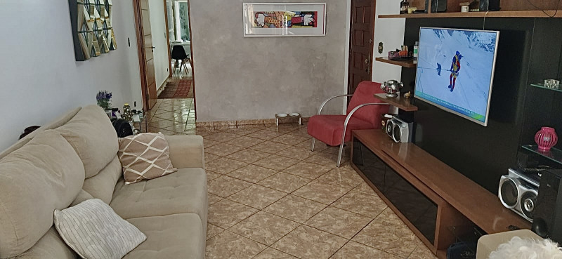 Casa à venda Cupecê com 152m² e 3 quartos por R$ 760.000 - 2039063765-3sala-de-estar5dcf951b-1feb-436d-849c-1b4044d4369f.jpg