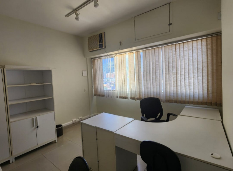 Comercial à venda Vila Isabel com 34m² e 1 quarto por R$ 220.000 - 1145246567-12-img-20231214-wa0043.jpg