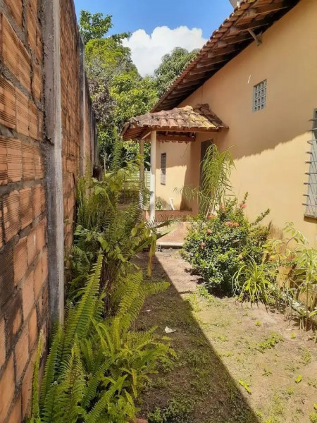 imóvel com 1270m² - Centro - Santa Izabel do Pará