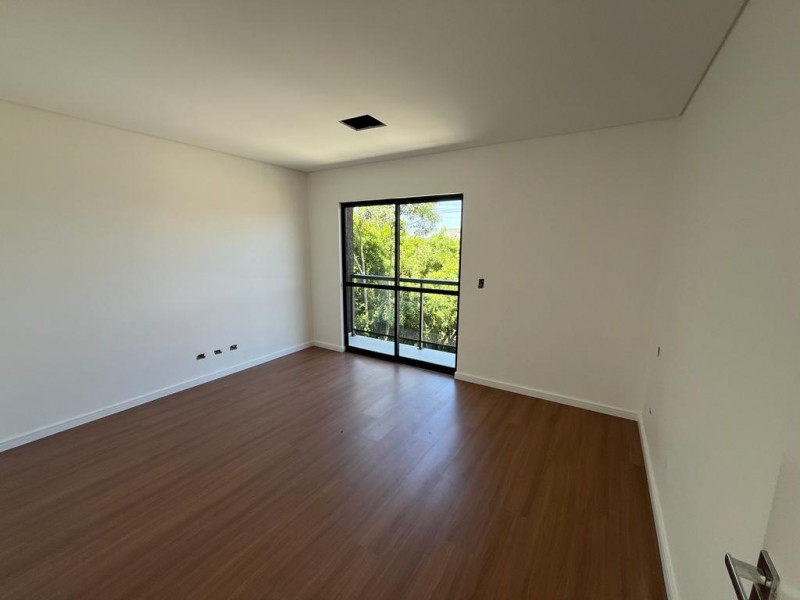 imóvel com 150m² - Costeira - Araucaria