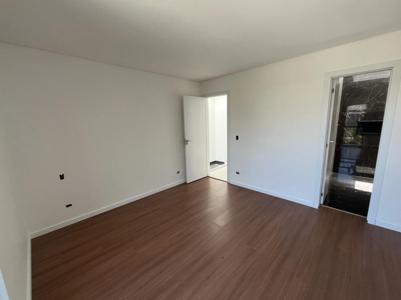 imóvel com 150m² - Costeira - Araucaria