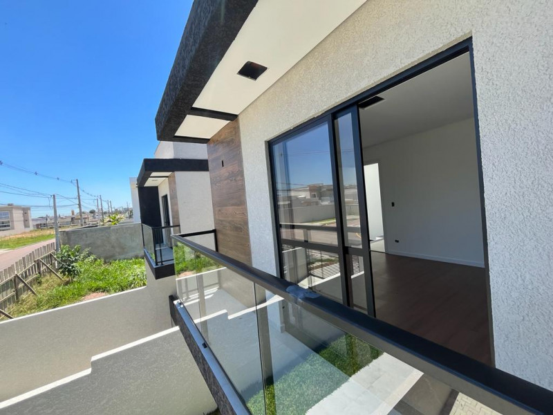 imóvel com 150m² - Costeira - Araucaria