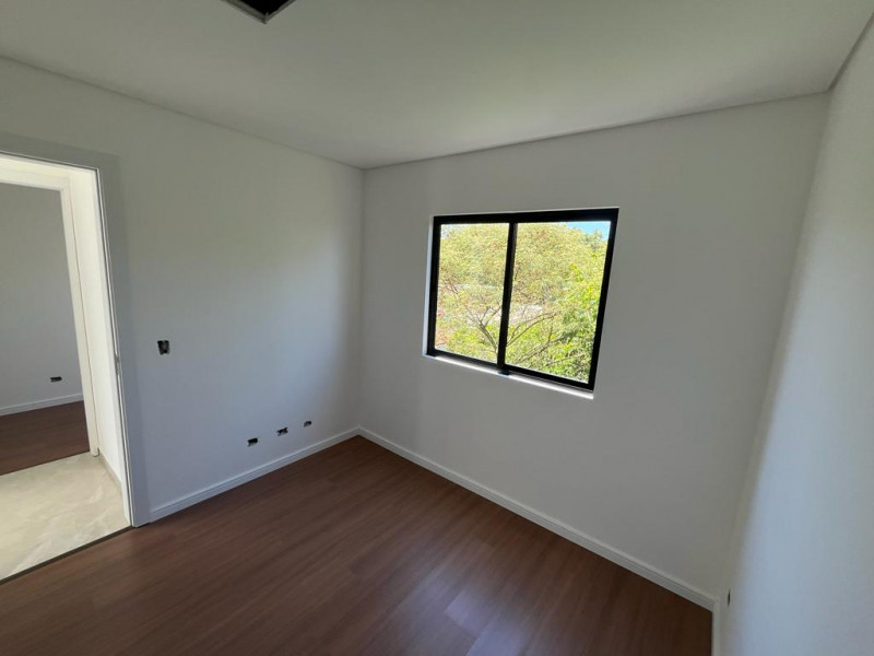imóvel com 150m² - Costeira - Araucaria