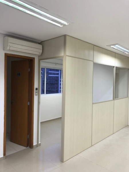Comercial à venda Barra Funda com 48m² e 1 quarto por R$ 380.000 - 322167267-sala-b-funda-46m.jpg