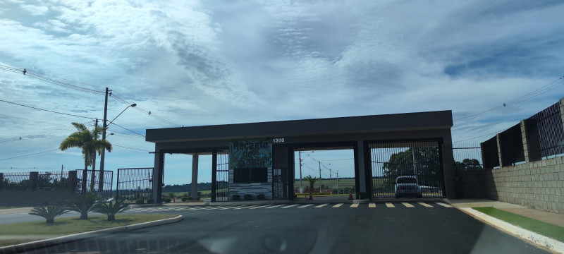 imóvel com 251m² - Residencial Samambaia - São Carlos