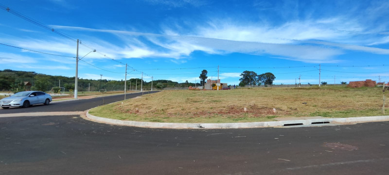 imóvel com 251m² - Residencial Samambaia - São Carlos
