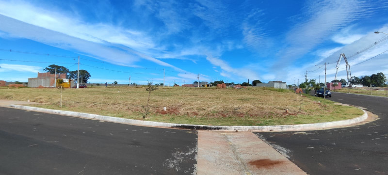 imóvel com 251m² - Residencial Samambaia - São Carlos