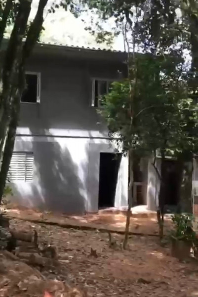 Chácara à venda Centro com 1800m² e 2 quartos por R$ 380.000 - 1859219023-chacara-05.jpg