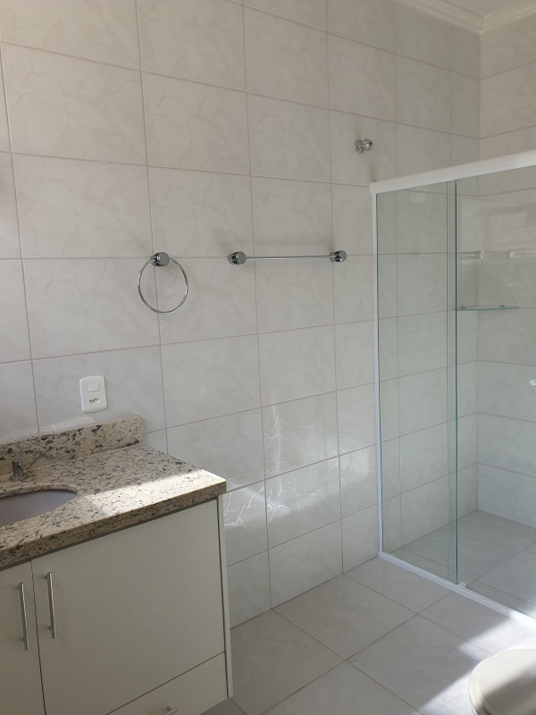 Casa para alugar Jardim Santa Rosália com 210m² e 3 quartos por R$ 4.200 - 135018904-20231220-160815.jpg