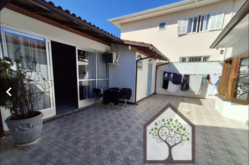 Casa à venda Córrego Grande com 405m² e 5 quartos por R$ 1.500.000 - 853750135-b80b11ae-da68-496a-9c71-f3a62d9d576a.jpeg