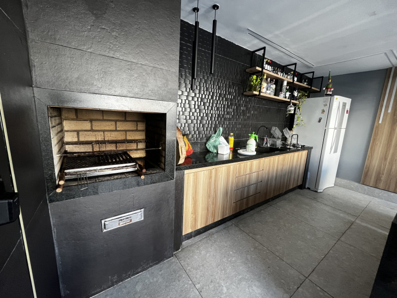 imóvel com 300m² - Pitangueiras - Rio de Janeiro