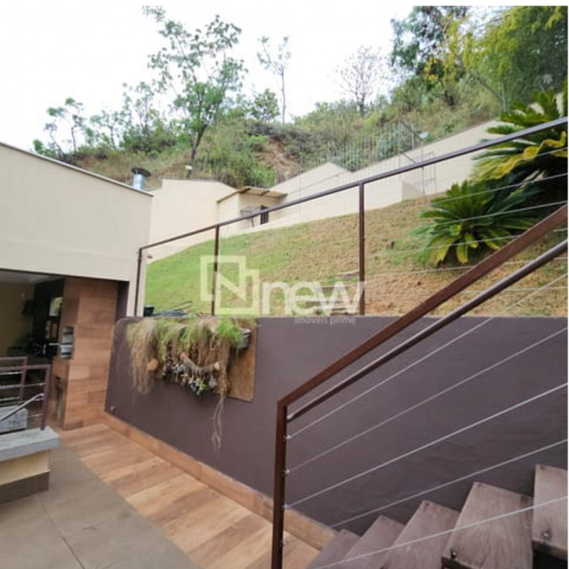 Casa à venda Buritis com 360m² e 4 quartos por R$ 2.070.000 - 1289260225-smartselect-20231218-102321-duckduckgo.jpg