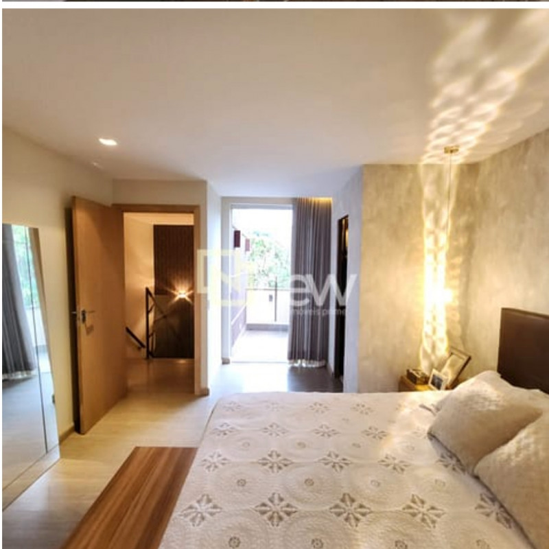 Casa à venda Buritis com 360m² e 4 quartos por R$ 2.070.000 - 198918113-smartselect-20231218-102408-duckduckgo.jpg