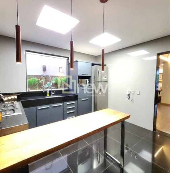 Casa à venda Buritis com 360m² e 4 quartos por R$ 2.070.000 - 589610889-smartselect-20231218-102549-duckduckgo.jpg