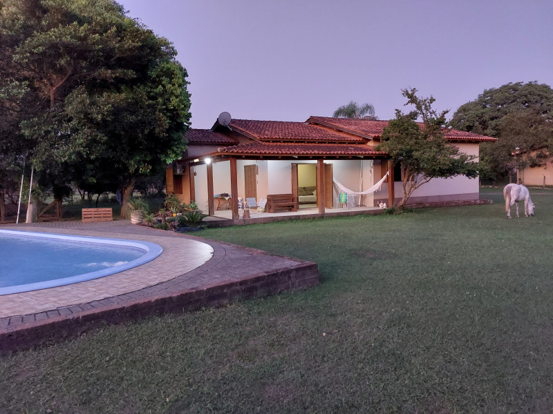 Chácara à venda Lomba Grande com 250m² e 3 quartos por R$ 1.100.000 - 410696196-20230124-194810.jpg