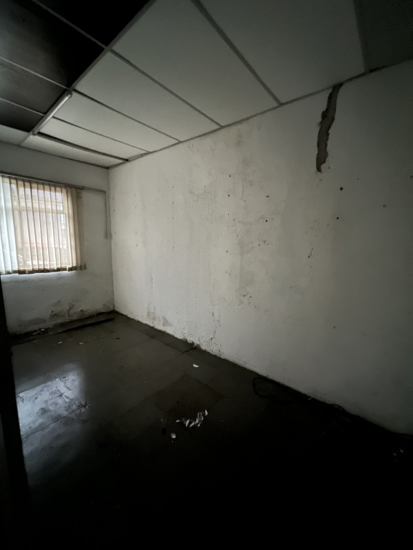 Terreno à venda Terceira Divisão de Interlagos com 300m² e 1 quarto por R$ 580.000 - 569029633-img-3668.jpeg