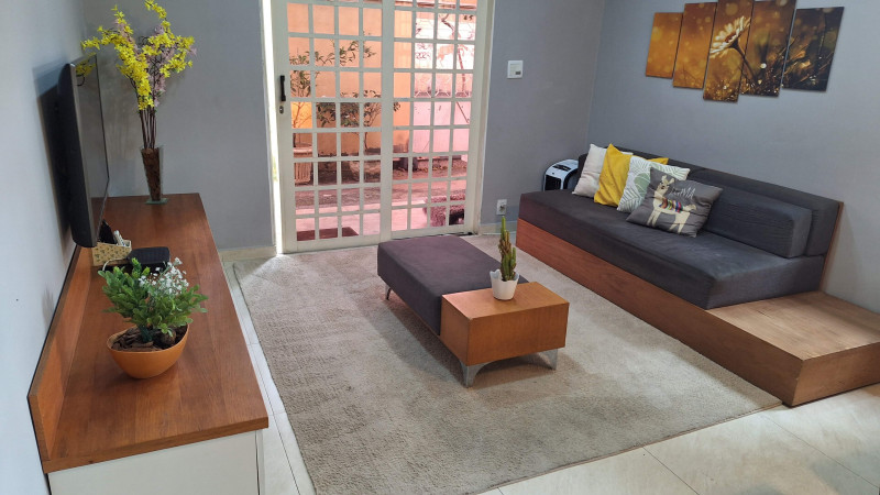 Casa à venda Bento Ribeiro com 112m² e 3 quartos por R$ 450.000 - 1871627666-sala-1.jpg