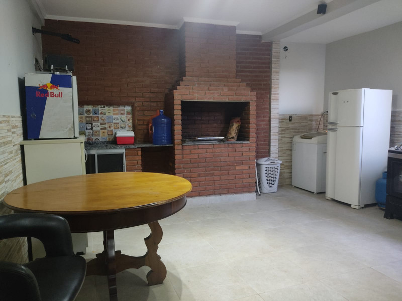 Casa à venda Jardim Maritéia com 250m² e 3 quartos por R$ 480.000 - 51753594-inbound1614466758446514339.jpg