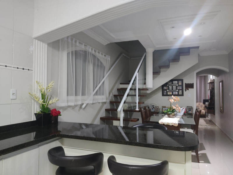 Casa à venda Jardim Maritéia com 250m² e 3 quartos por R$ 480.000 - 985780718-inbound985710273279874141.jpg