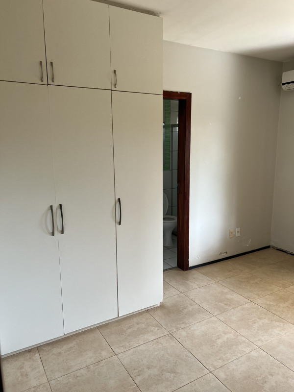 Casa de condomínio à venda Porto das Dunas com 486m² e 5 quartos por R$ 1.100.000 - 107141572-img-8813.jpeg