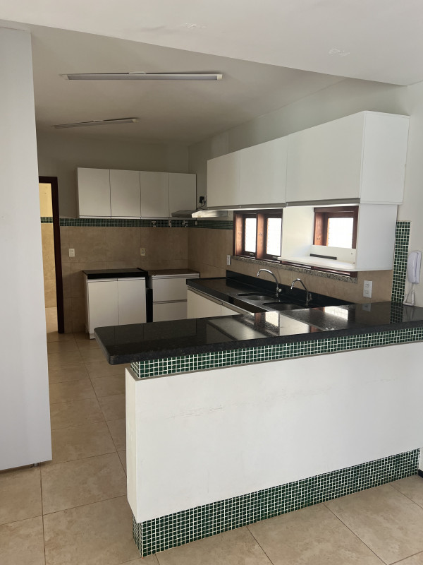 Casa de condomínio à venda Porto das Dunas com 486m² e 5 quartos por R$ 1.100.000 - 1160136171-img-8787.jpeg