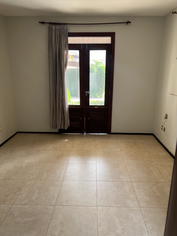 Casa de condomínio à venda Porto das Dunas com 486m² e 5 quartos por R$ 1.100.000 - 1565377133-img-8822.jpeg