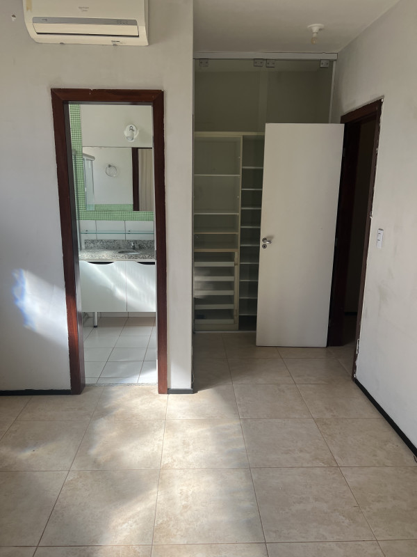 Casa de condomínio à venda Porto das Dunas com 486m² e 5 quartos por R$ 1.100.000 - 1951772796-img-8794.jpeg