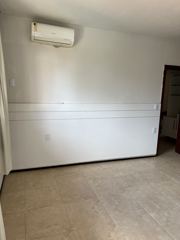 Casa de condomínio à venda Porto das Dunas com 486m² e 5 quartos por R$ 1.100.000 - 525944926-img-8805.jpeg