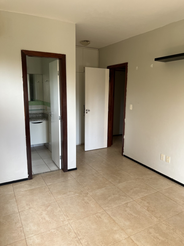 Casa de condomínio à venda Porto das Dunas com 486m² e 5 quartos por R$ 1.100.000 - 940677000-img-8818.jpeg