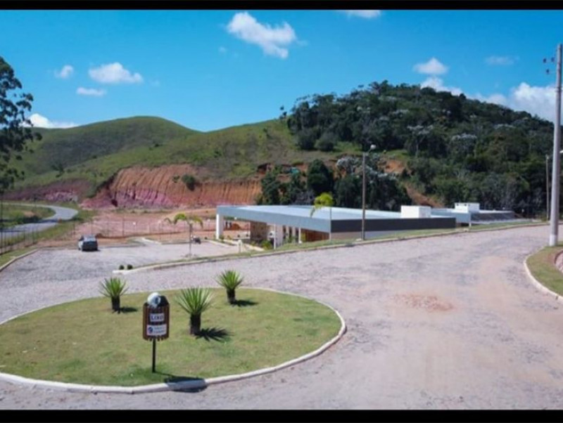 Terreno à venda Centro com 460m² e 1 quarto por R$ 79.000 - 2147023401-img-1016.jpg