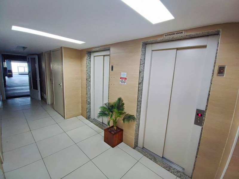 Apartamento à venda Centro com 86m² e 3 quartos por R$ 365.000 - 2123850475-15.jpg