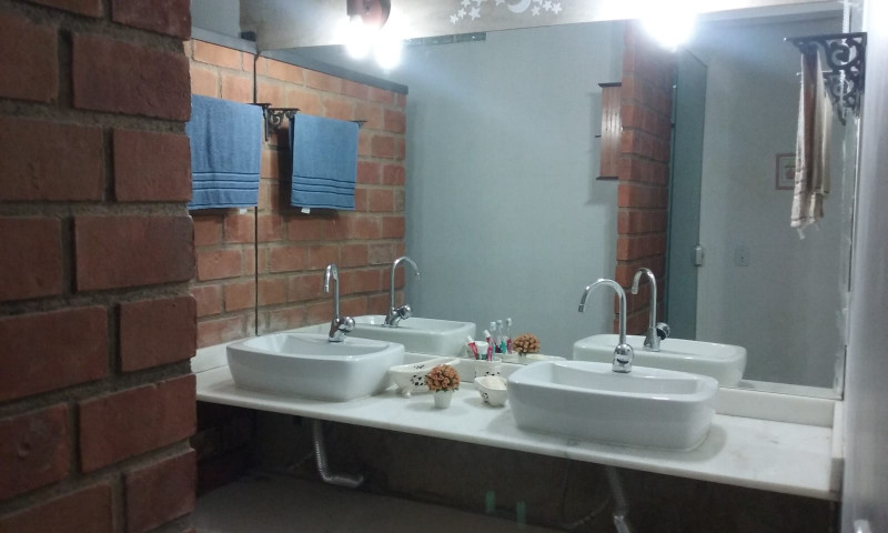 Casa de condomínio à venda Jardim Pero com 200m² e 3 quartos por R$ 650.000 - 1905455355-img-20231209-wa0129.jpg