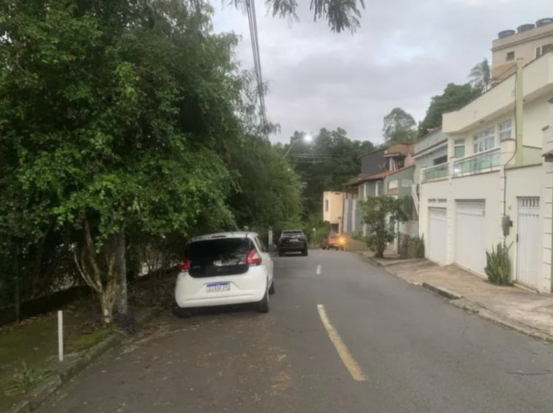 Terreno à venda São Lucas com 905m² e 1 quarto por R$ 500.000 - 1233890701-img-2282.jpeg