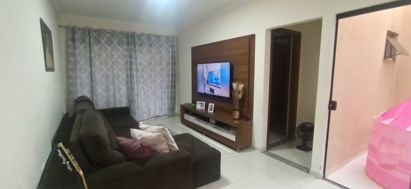 imóvel com 180m² - Jardim Real - Maringá