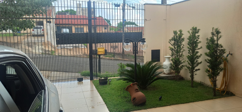 imóvel com 180m² - Jardim Real - Maringá