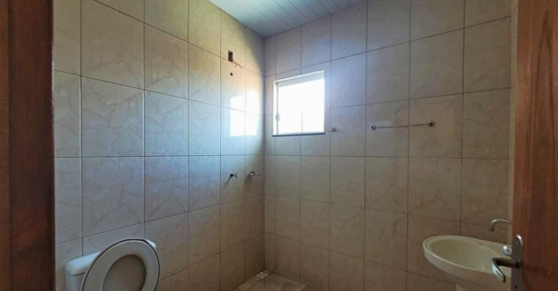 Casa à venda Centro com 60m² e 2 quartos por R$ 100.000 - 1527394550-img-1702.jpeg