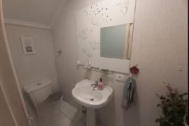Casa à venda São Cristóvão com 154m² - 3 dormitórios -  vagas - R$ 670.000 - 143214405-4.jpg