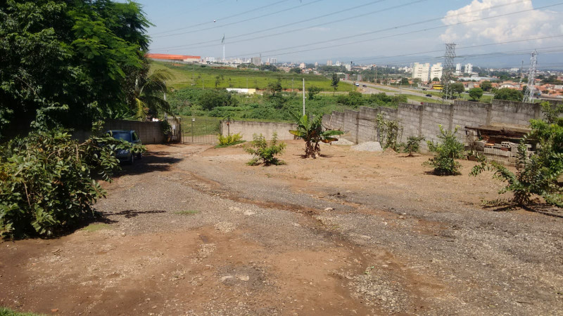 imóvel com 830m² - Chácara são silvestre - Taubaté