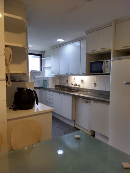Apartamento à venda Barra da Tijuca com 127m² e 4 quartos por R$ 1.590.000 - 1495978213-cozinha-d-ok-1.jpg