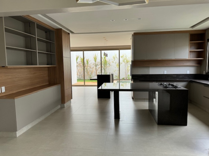 Casa de condomínio à venda Granja Marileusa com 230m² e 4 quartos por R$ 2.500.000 - 1166936116-alpha-cozinha1.jpg