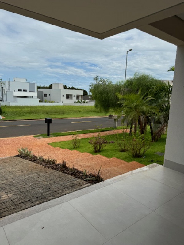 Casa de condomínio à venda Granja Marileusa com 230m² e 4 quartos por R$ 2.500.000 - 1328593254-frente4.jpg