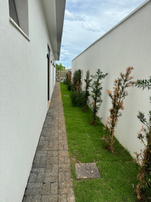 Casa de condomínio à venda Granja Marileusa com 230m² e 4 quartos por R$ 2.500.000 - 780424756-alpha-corredor-alpha1.jpg