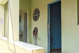 Casa à venda Boaçu com 60m² - 1 dormitório -  vagas - R$ 110.000 - 283804065-img-20231203-162545.jpg
