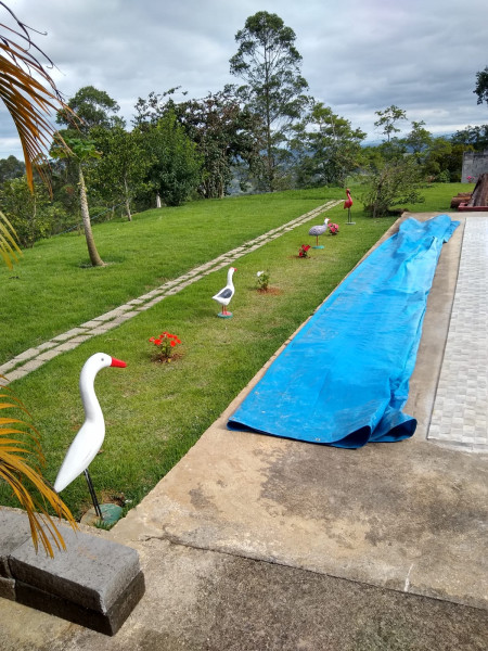 imóvel com 2000m² - Centro - Igaratá