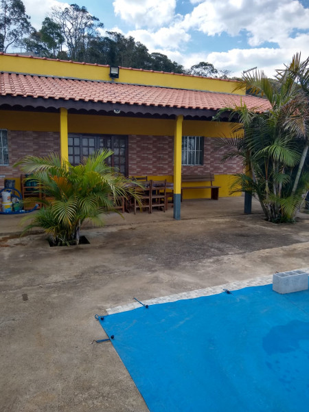 imóvel com 2000m² - Centro - Igaratá